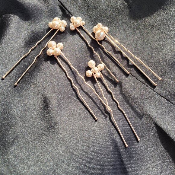 Hairpins - Picture 2 of 3